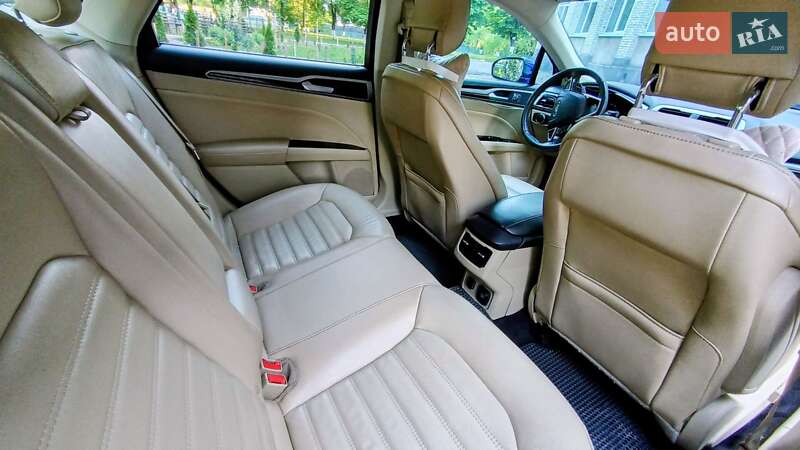 Седан Ford Fusion 2013 в Ковеле