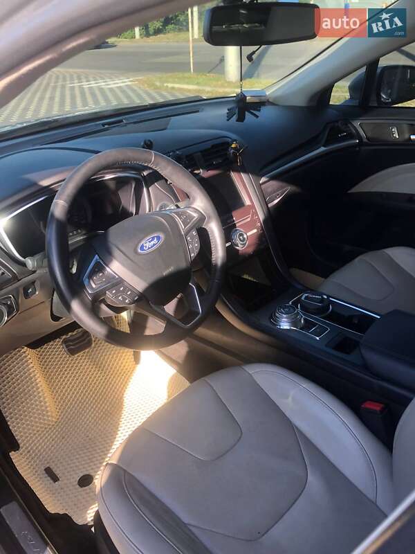 Седан Ford Fusion 2018 в Полтаве