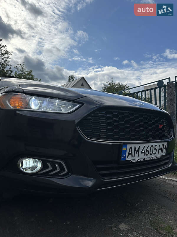 Седан Ford Fusion 2014 в Житомире