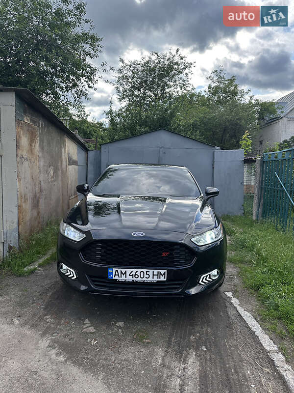 Седан Ford Fusion 2014 в Житомире