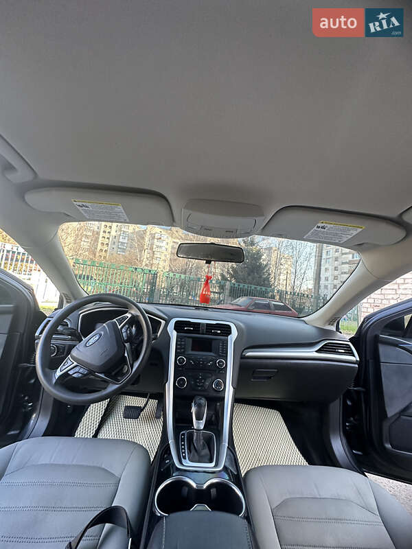 Седан Ford Fusion 2014 в Житомире