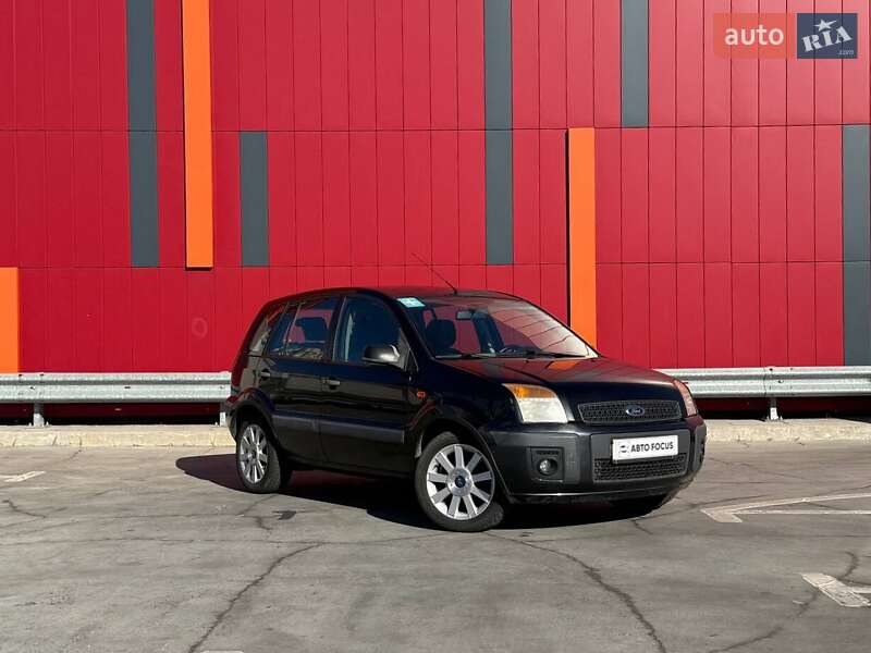 Хетчбек Ford Fusion 2007 в 