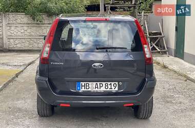 Хэтчбек Ford Fusion 2008 в 