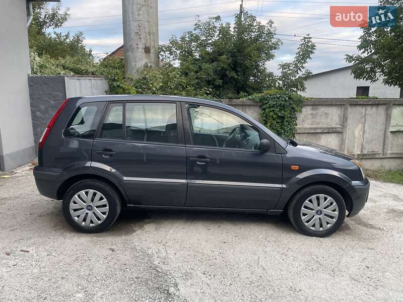 Хетчбек Ford Fusion 2008 в Вінниці