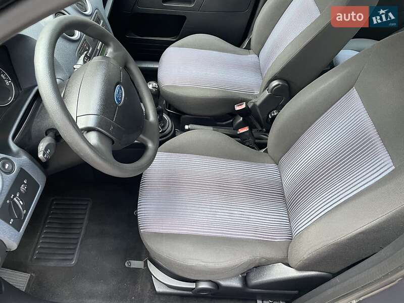 Хетчбек Ford Fusion 2008 в Вінниці