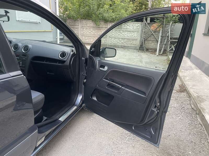 Хетчбек Ford Fusion 2008 в Вінниці
