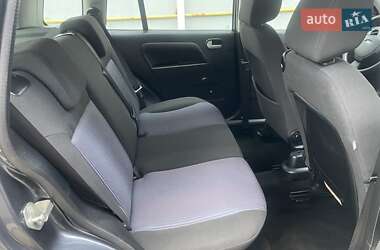 Хэтчбек Ford Fusion 2008 в 