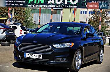 Седан Ford Fusion 2014 в Черкасах