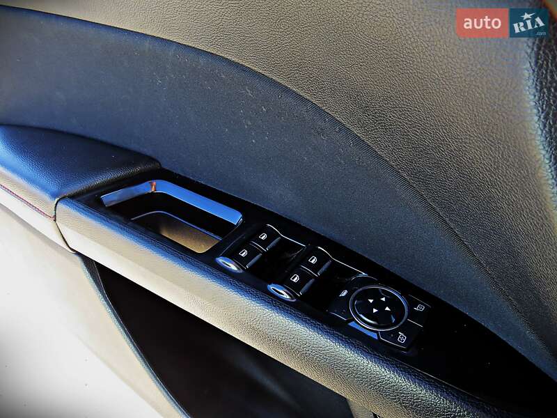 Седан Ford Fusion 2014 в Черкасах фото 7 Седан Ford Fusion 2014 в Черкасах