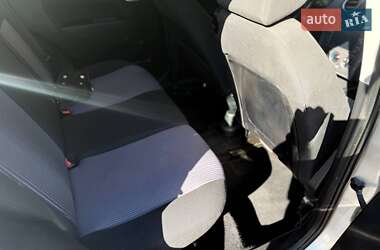 Хэтчбек Ford Fusion 2009 в 