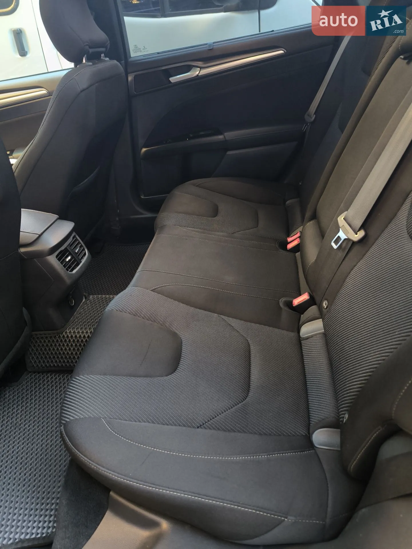 2015 Ford Fusion - мініатюра 9