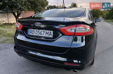 Седан Ford Fusion 2014 в 