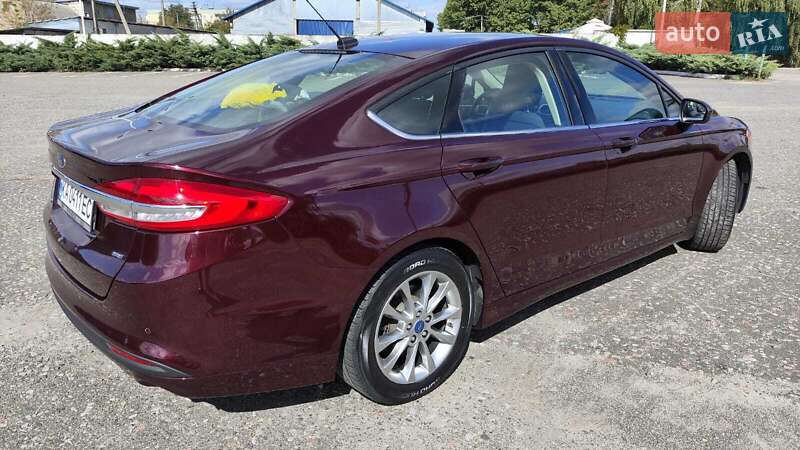 Седан Ford Fusion 2016 в Борисполі