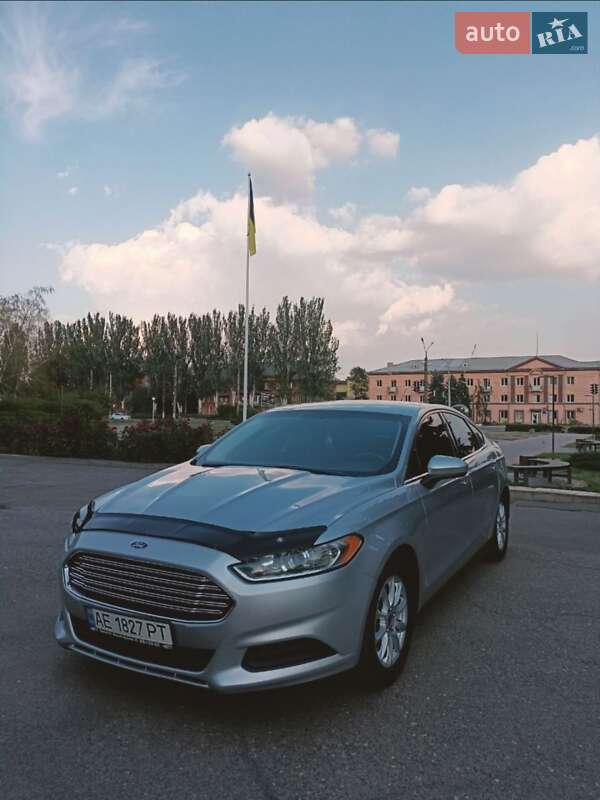 Седан Ford Fusion 2016 в Кривом Роге