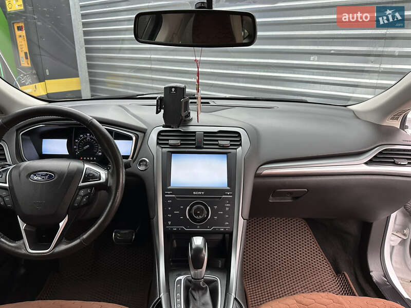 Седан Ford Fusion 2014 в Днепре