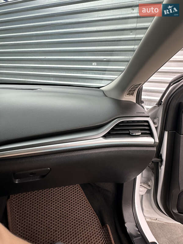 Седан Ford Fusion 2014 в Днепре
