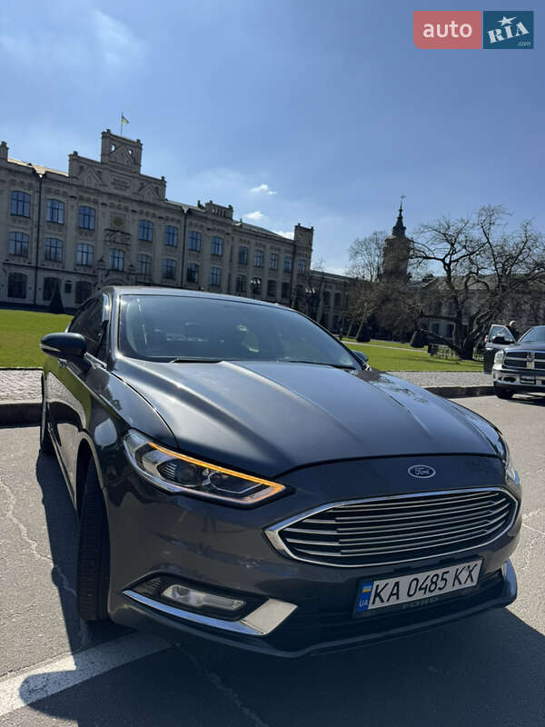Ford Fusion 2016