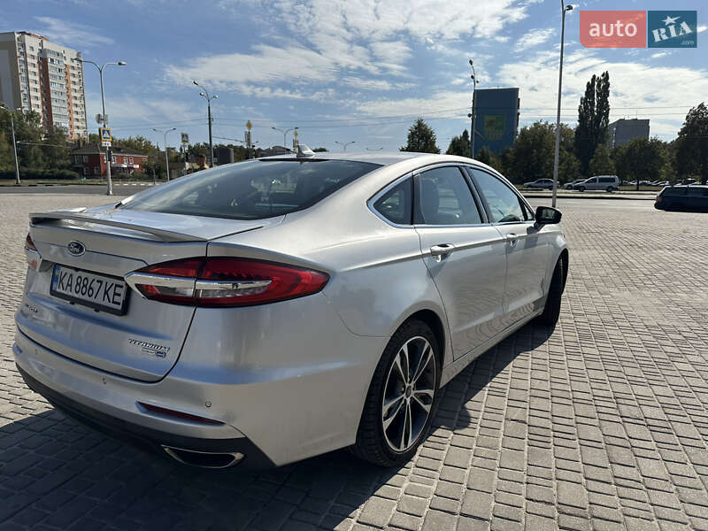 Седан Ford Fusion 2018 в Харькове