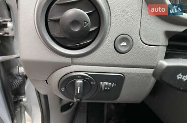 Хетчбек Ford Fusion 2005 в 
