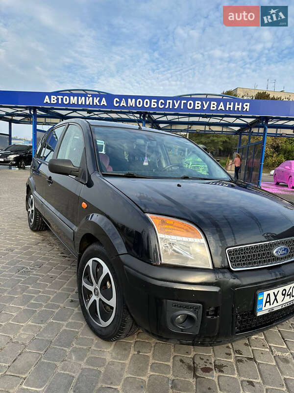 Хэтчбек Ford Fusion 2007 в Харькове