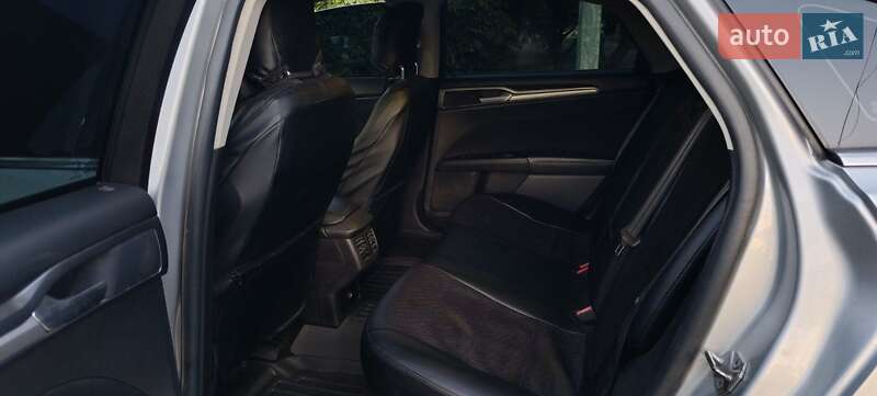 Седан Ford Fusion 2014 в Синельниково