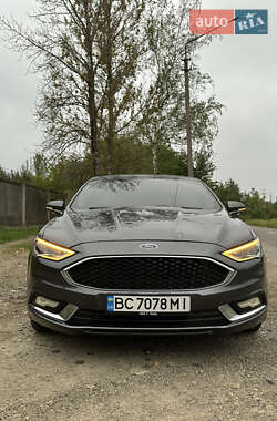 Седан Ford Fusion 2016 в Трускавці