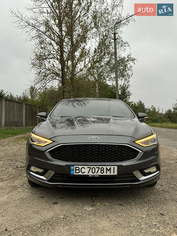 Ford Fusion 2016