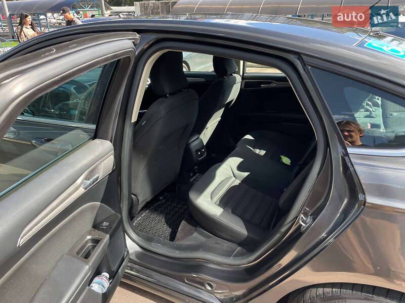 Седан Ford Fusion 2017 в Києві