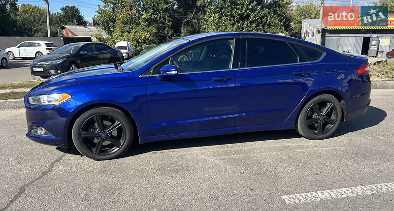 Седан Ford Fusion 2015 в Киеве
