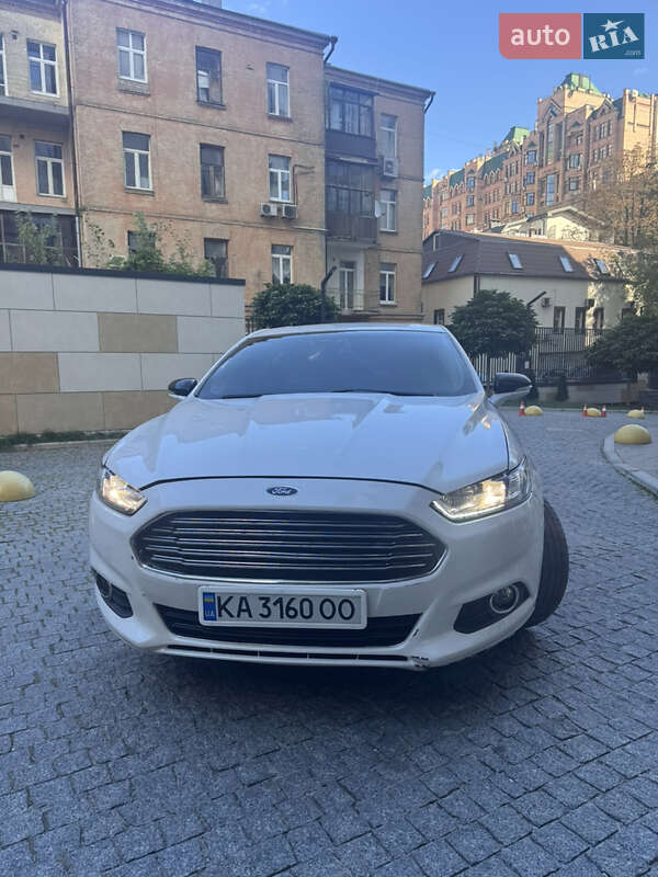 Седан Ford Fusion 2014 в Киеве