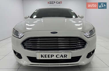 Седан Ford Fusion 2015 в 