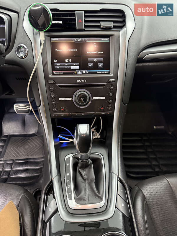 Седан Ford Fusion 2015 в Одесі