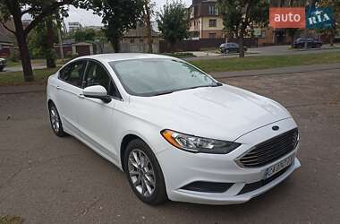 Седан Ford Fusion 2016 в 