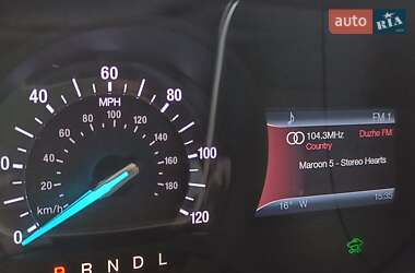 Седан Ford Fusion 2013 в 