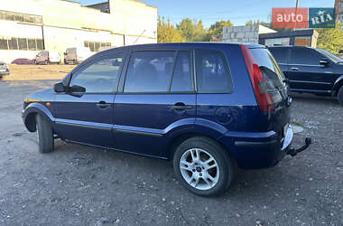 Хетчбек Ford Fusion 2003 в 
