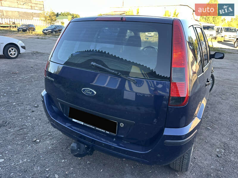 Хэтчбек Ford Fusion 2003 в Нежине