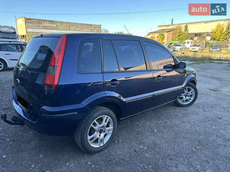 Хэтчбек Ford Fusion 2003 в Нежине