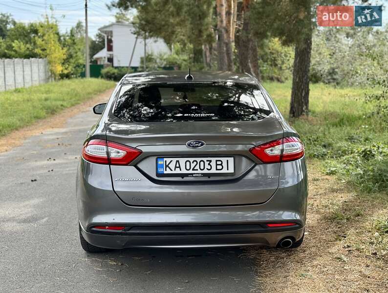 Седан Ford Fusion 2013 в Киеве