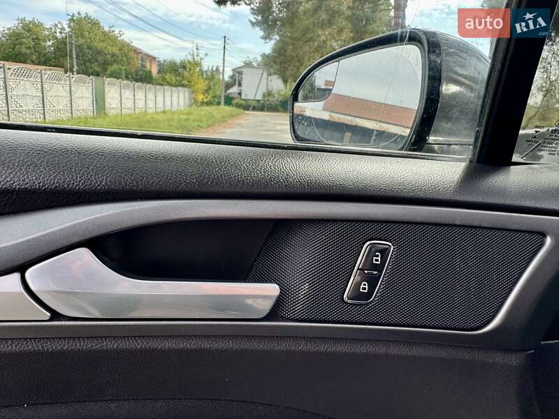 Седан Ford Fusion 2013 в Киеве