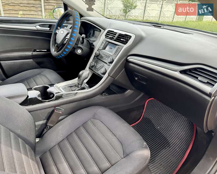 Седан Ford Fusion 2013 в Киеве