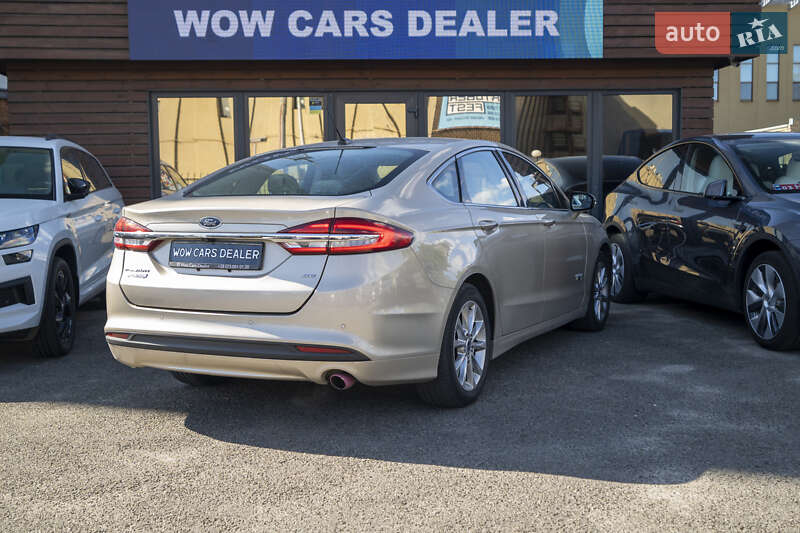 Седан Ford Fusion 2016 в Києві