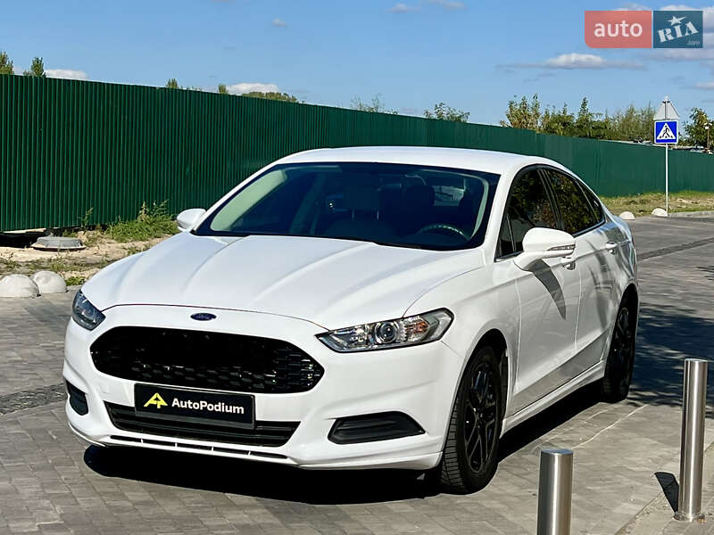 Ford Fusion 2015