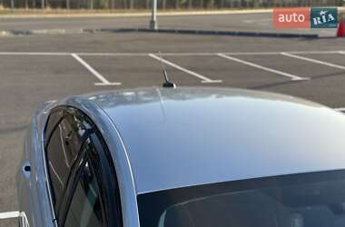 Седан Ford Fusion 2013 в 
