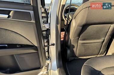 Седан Ford Fusion 2013 в 