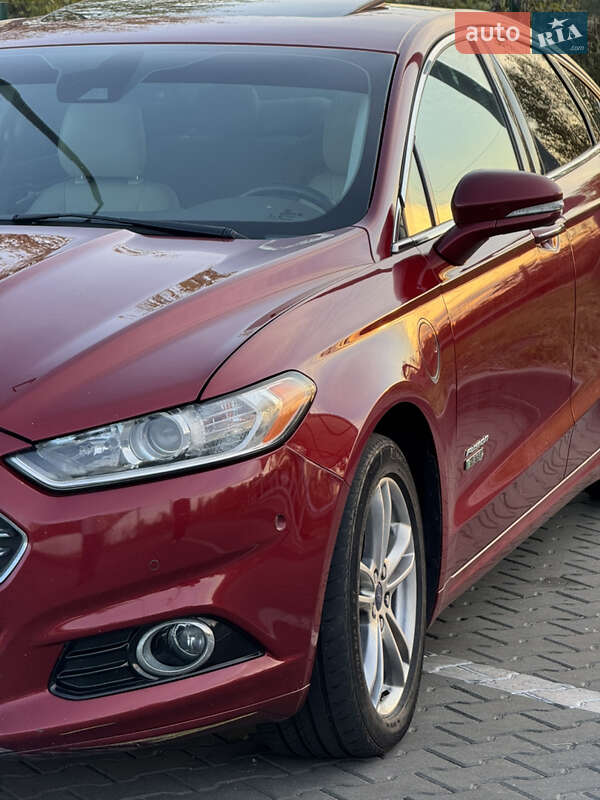 Седан Ford Fusion 2014 в Києві
