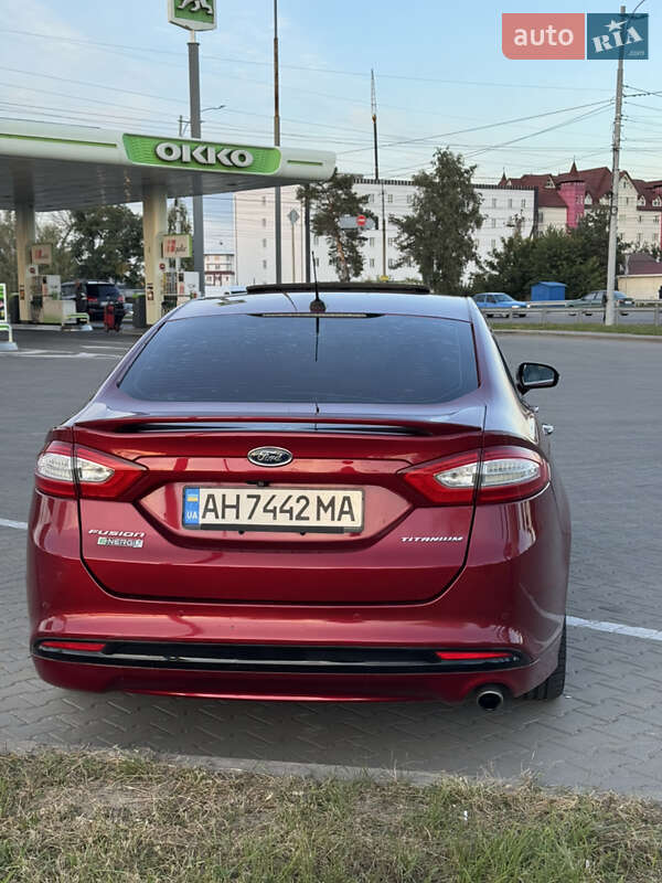 Седан Ford Fusion 2014 в Києві