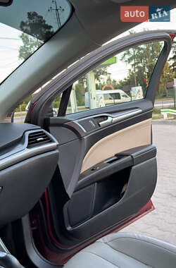 Седан Ford Fusion 2014 в Києві