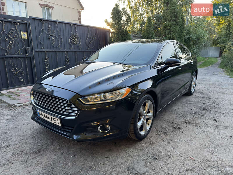 Седан Ford Fusion 2013 в Києві