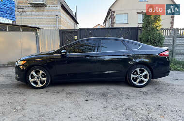 Седан Ford Fusion 2013 в 