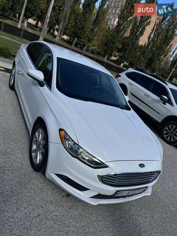 Седан Ford Fusion 2016 в Полтаві